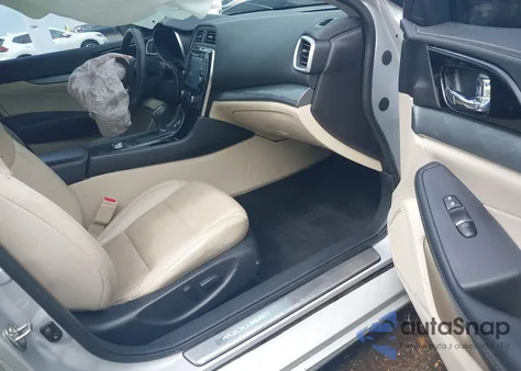 2016 Nissan Maxima 3.5 Sl z USA, uszkodzony, nr VIN 1N4AA6AP1GC904065